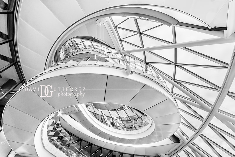 Black and white architectural photography by David Gutierrez, London ...